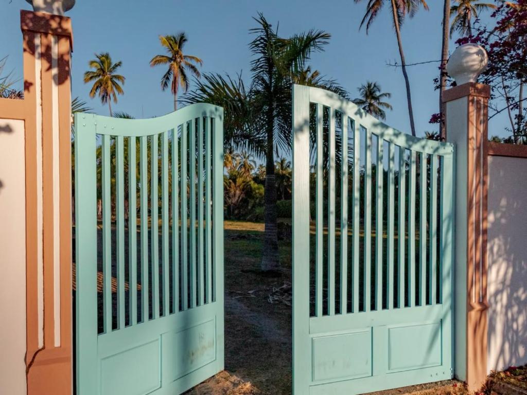 Casa Brasileira - Hotel Galeria Pôrto de Pedras エクステリア 写真
